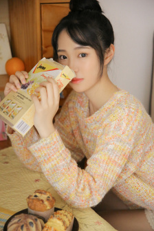 明星专题：纳尔吉丝