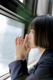 在车内扑克又疼又叫